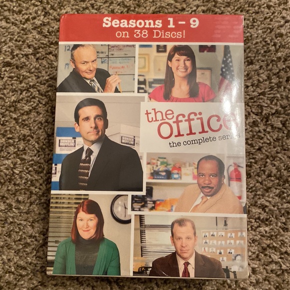 Brand New- The Office the Complete Series - Picture 3 of 3
